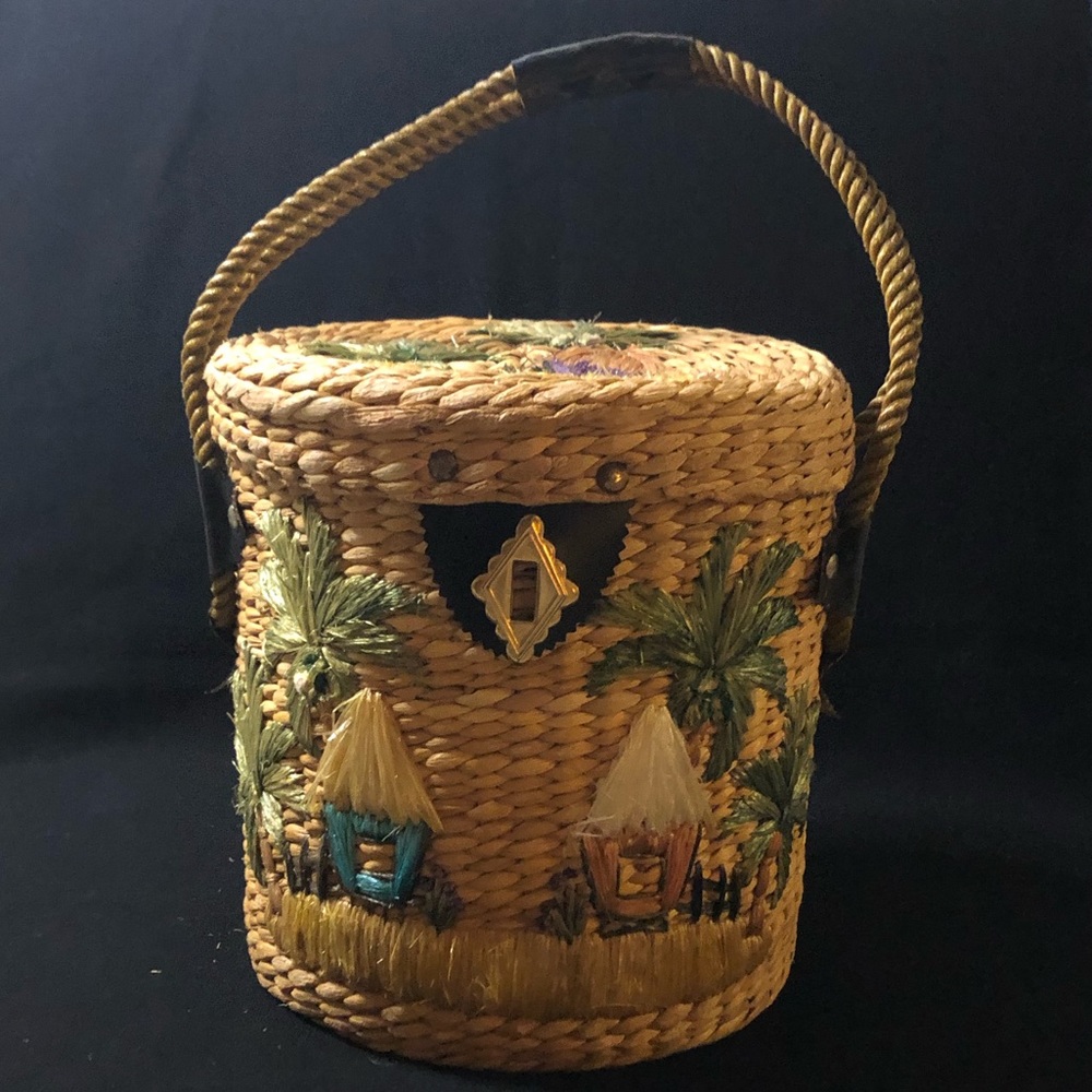 Purse Vintage Straw Palm Tree and Hut Tote